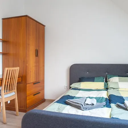 Lejlighed Spacious 2 Story Loft W Balcony Near Opera, Andrassy *