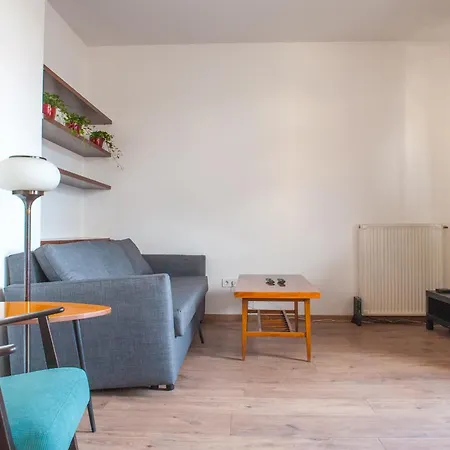 Lejlighed Spacious 2 Story Loft W Balcony Near Opera, Andrassy
