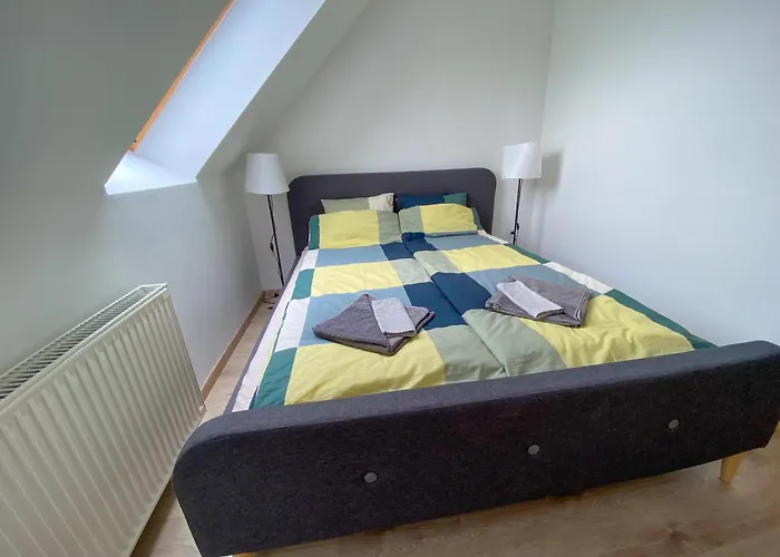 Apartament Spacious 2 Story Loft W Balcony Near Opera, Andrassy *